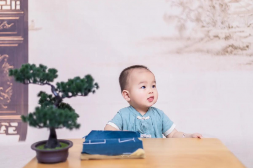 赤峰怀孕为啥肚子会长毛 赤峰怀孕为啥肚子会长毛